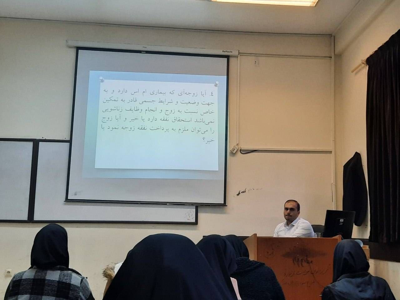 دکتر محمد هادی رستمی