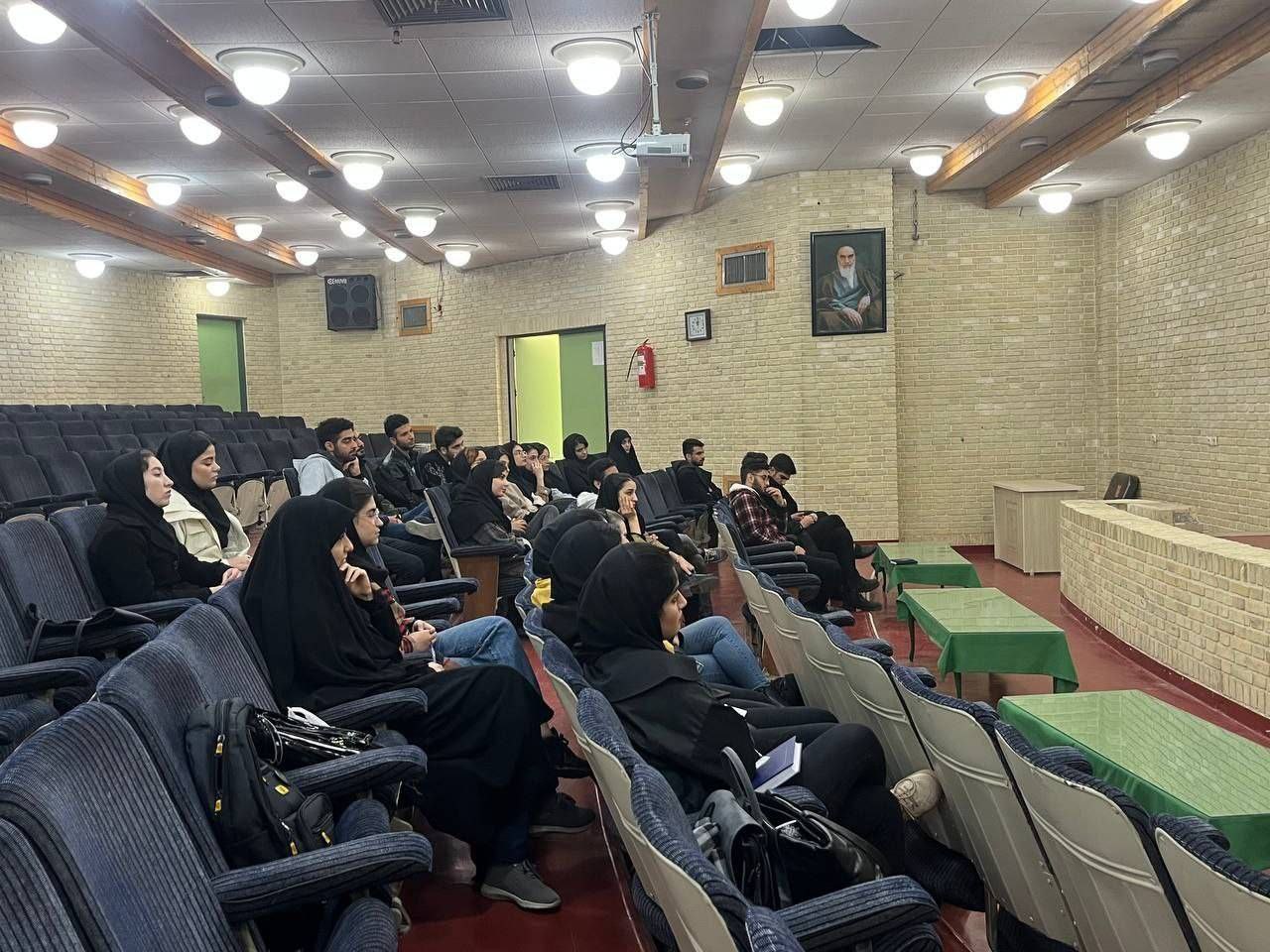 دکتر محمد هادی رستمی